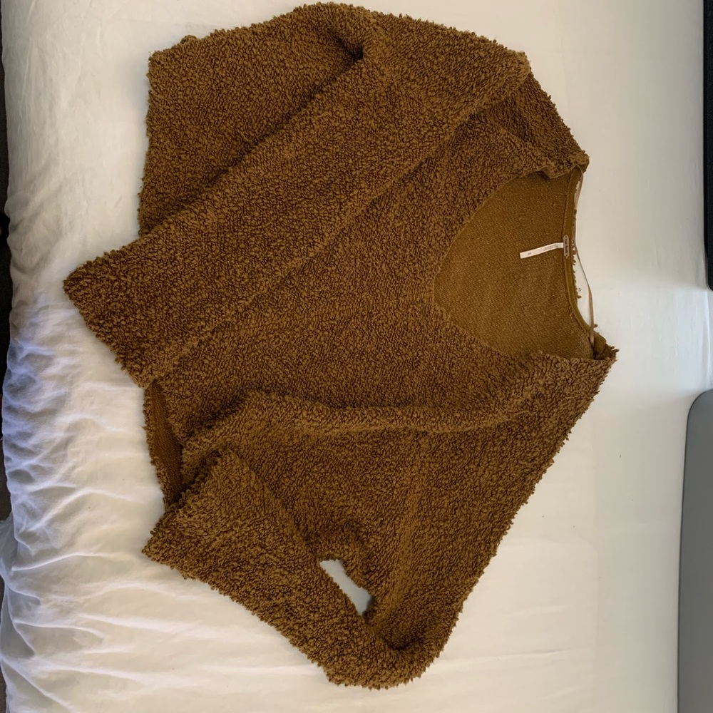 Free people crop sweater size Large